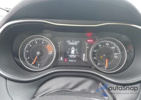 2019 Jeep Cherokee Upland 4X4 from USA, damaged, VIN 1C4PJMCX3KD448868